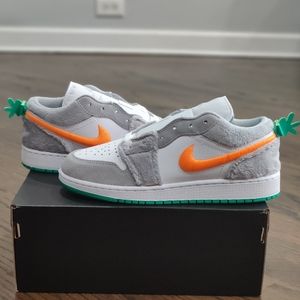 Air Jordan 1 low GS Rabbit
